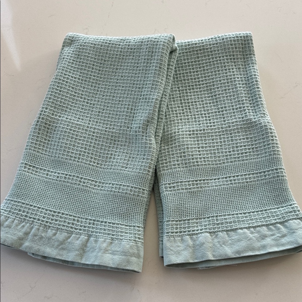 Light Aqua Waffle Knit Towels 💯 Cotton NEW